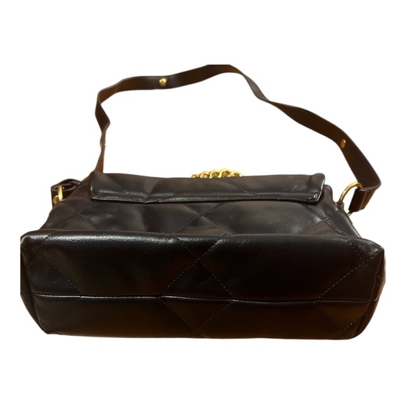 Purse with gold chain - Picture 3 of 6